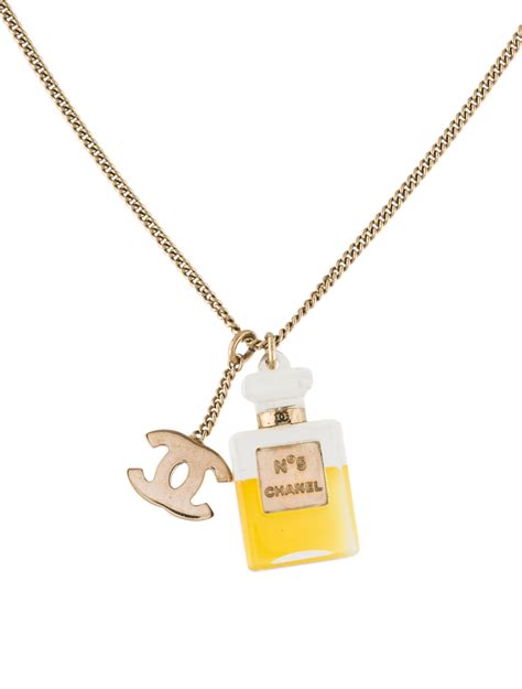 chanel no 5 perfume bottle necklace|chanel number 5 100ml price.